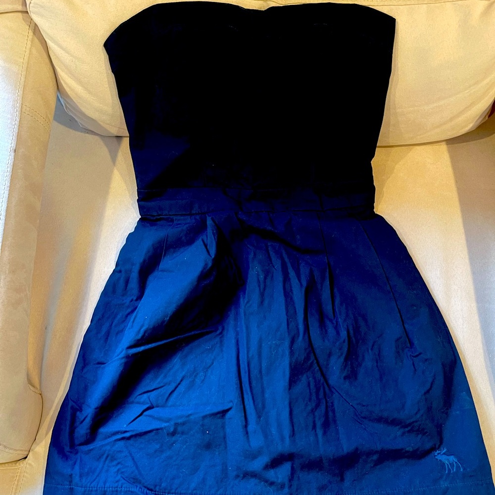 Abercrombie and Fitch Dress SIZE MEDIUM